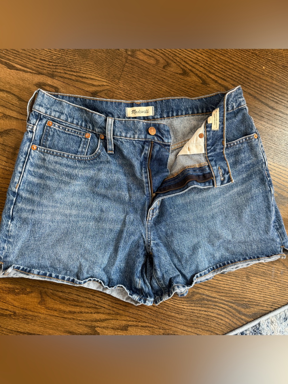 Madewell Classic High-Rise Relaxed Mid-Length Denim Shorts in Medium Blue